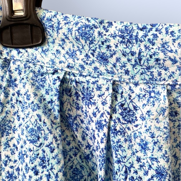 BETHANY MOTA Blue Floral Flowy Shorts, Size M. - Picture 7 of 11